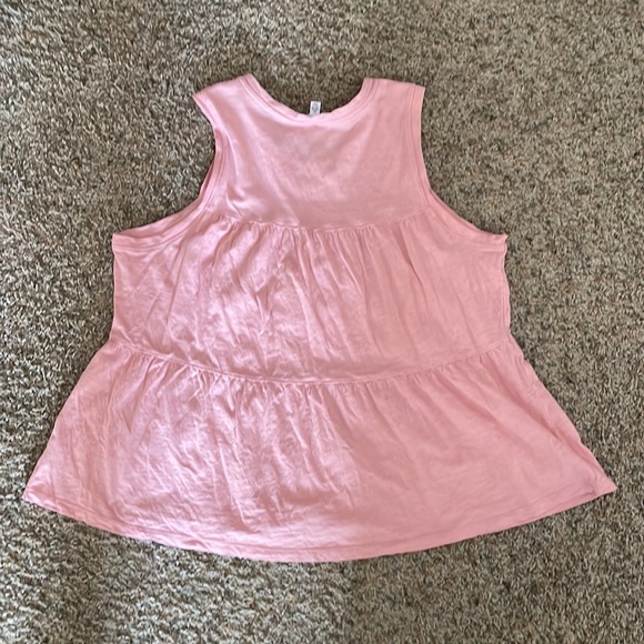 Pink three tiered tank top - Picture 6 of 6